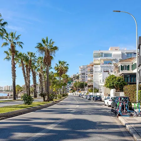 Genteel Paseo Maritimo Appartement