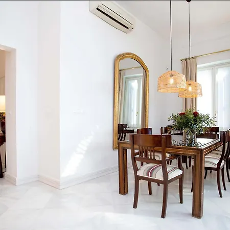 Genteel Paseo Maritimo Màlaga