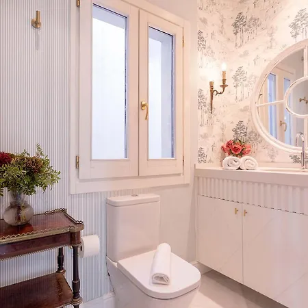Apartmán Genteel Paseo Maritimo *