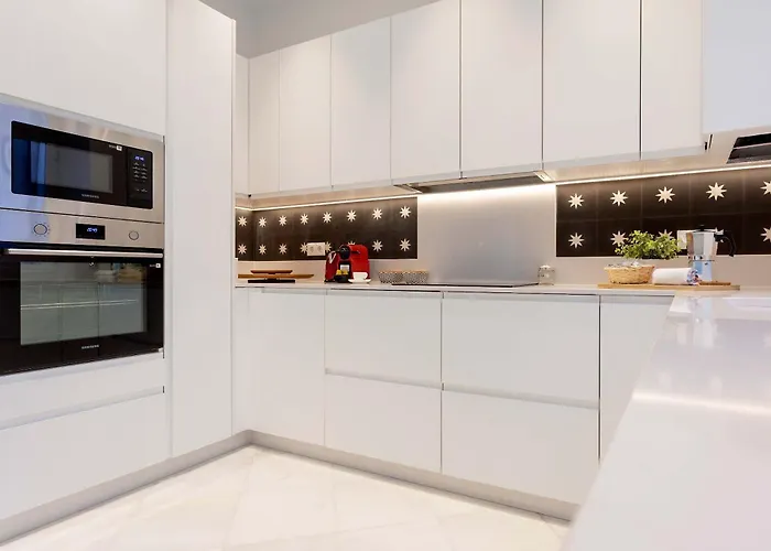 Genteel Paseo Maritimo * مالقة